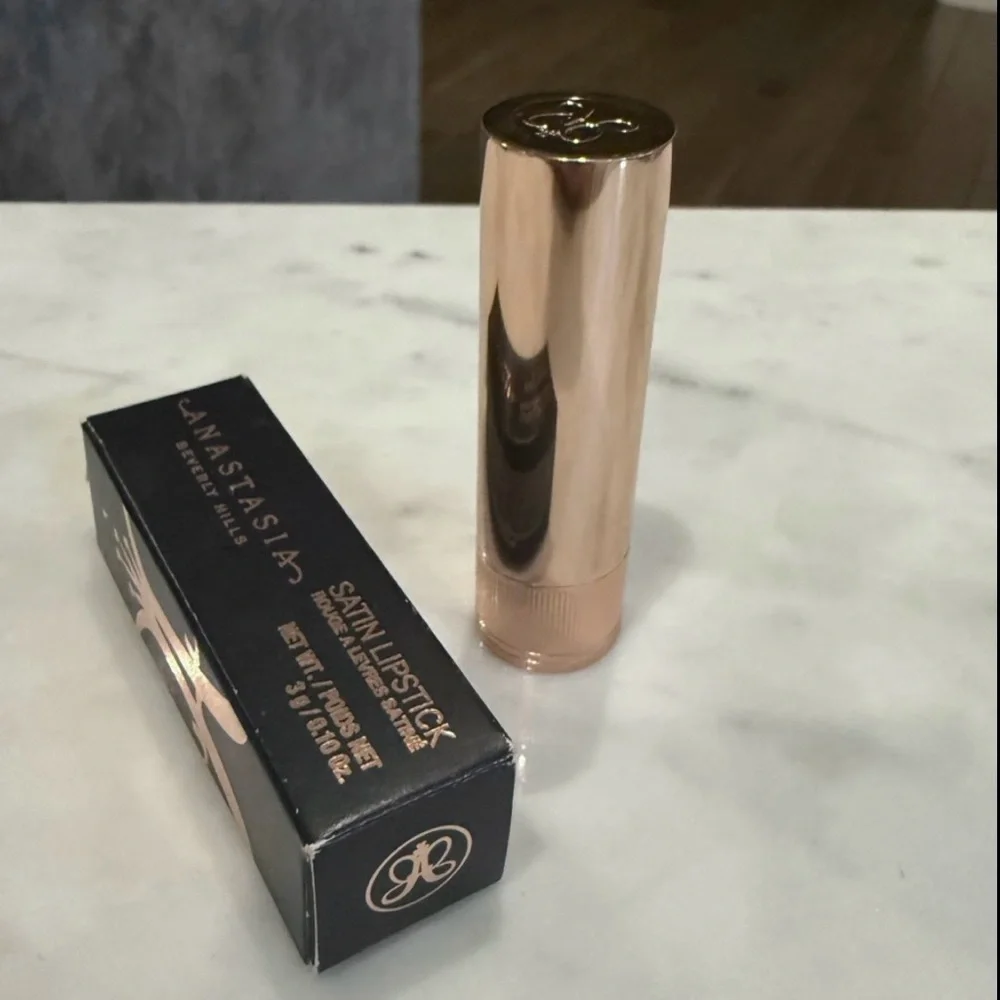NIB ANASTASIA BEVERLY HILLS Matte & Satin Velvet Lipstick-Pink (Dusty Rose)